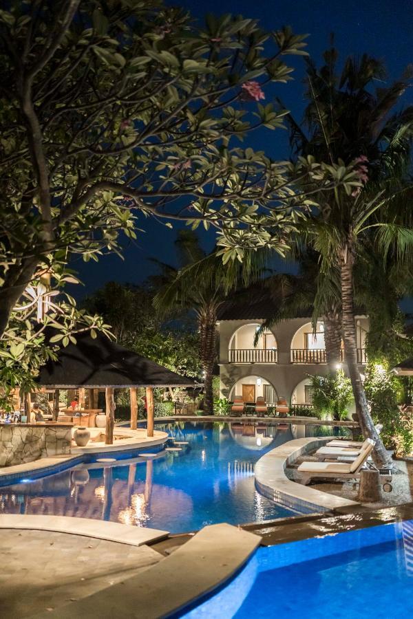 Coconut Lodge Resort Jepara Esterno foto